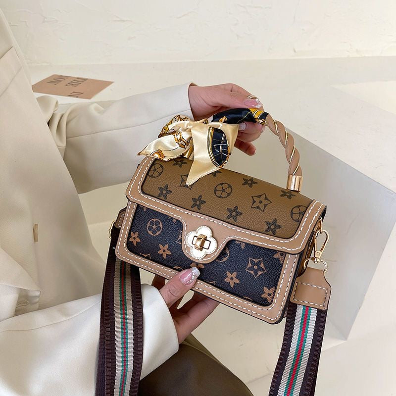 Serein Soft Hobo Bag