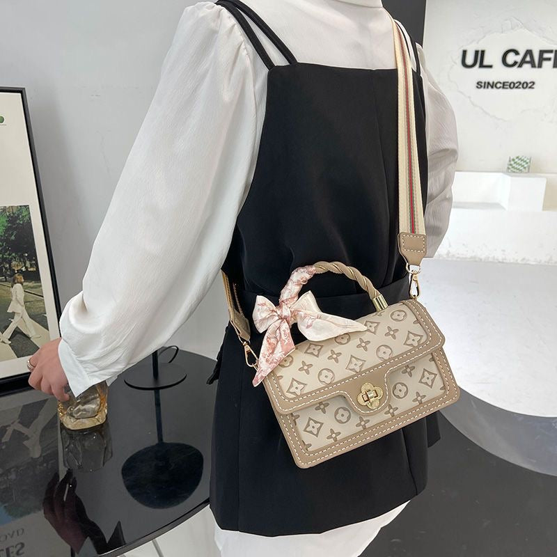 Serein Soft Hobo Bag