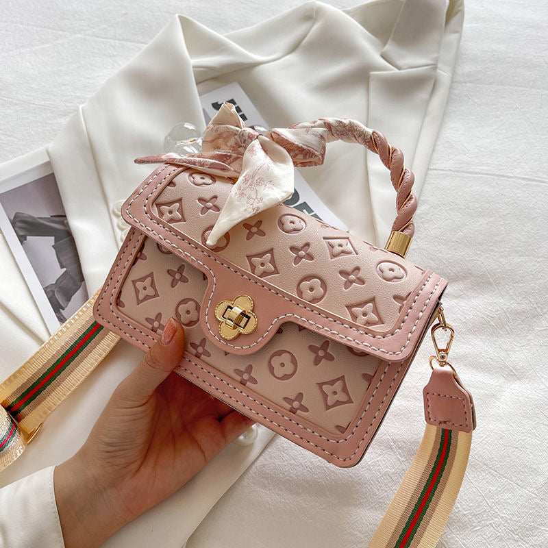 Serein Soft Hobo Bag