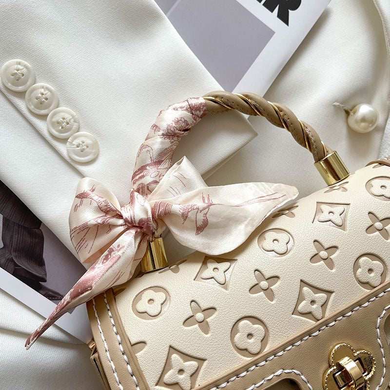 Serein Soft Hobo Bag