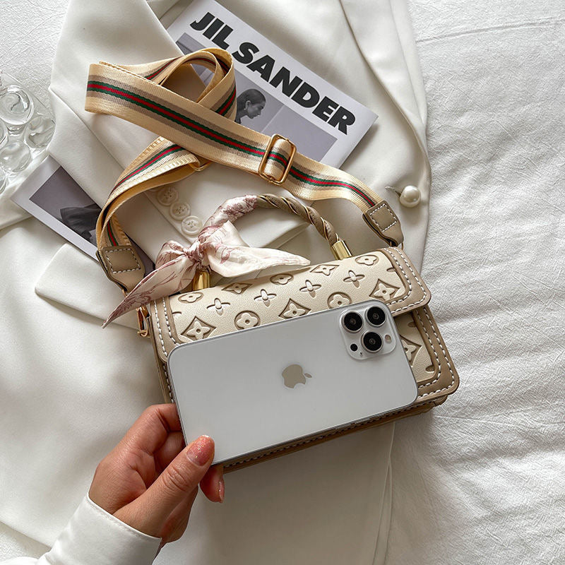 Serein Soft Hobo Bag